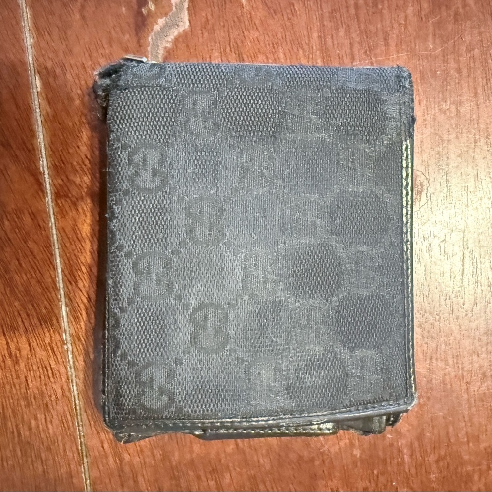 Gucci Black Men's Wallet -  Monogram